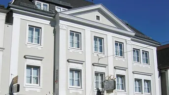 Expose Große Einheit im Stadtzentrum