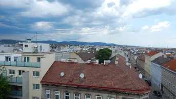 Expose Moderne Erstbezug-Dachwohnung mit Loggia in begehrter Wiener Lage