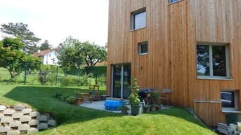 Expose Traumhafte Holzdoppelhaushälfte in ökologischer Bauweise aus Holz und Lehm in perfekter Wohnlage am Waldrand