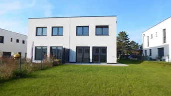 Expose Traumhafte Doppelhaushälfte in Gänserndorf - Erstbezug mit großen Garten und 70 m² beheizter Keller