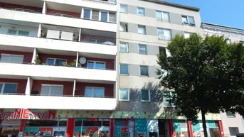 Expose Charmante helle Wohnung mit Loggia – Ihr neues Zuhause