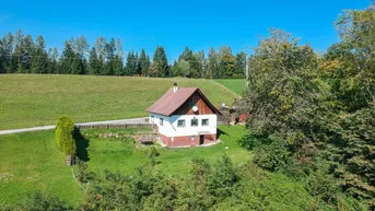 Expose *** Sonnengrund am Plöschenberg oberhalb der Nebelgrenze*** - mit Bestandsobjekt