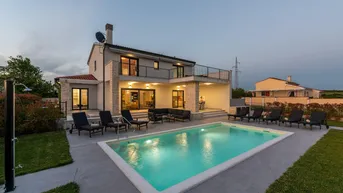 Expose *** Mediterrane Villa mit Pool *** in Brtonigla (Region Novigrad) an der istrischen Adriaküste