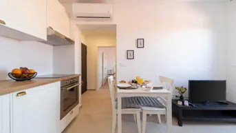 Expose Modernisierte "Meerblick-Wohnung" in Strandnähe von Novigrad