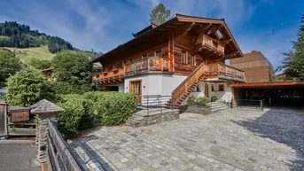 Expose Stadthaus der Superlative im Herzen von Kitzbühel