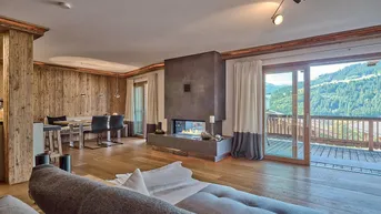 Expose Moderne Chalet-Maisonettewohnung in Traumlage am Sonnberg