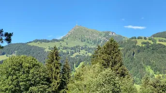 Expose Exklusives Landhaus mit Hallenbad in Panoramalage