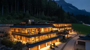 Expose Luxuriöse Wohnungen im Dreifamilienhaus mit Pool in den Kitzbüheler Alpen