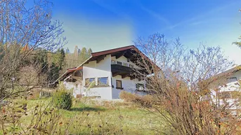 Expose Einfamilienhaus mit Baugenehmigung für ein Mehrfamilienwohnhaus mit 5 Wohnungen.