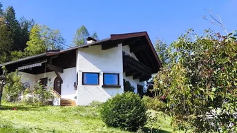 Expose Einfamilienhaus mit Baugenehmigung für ein Mehrfamilienwohnhaus mit 5 Wohnungen.