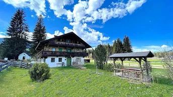 Expose FREIZEITWOHNSITZ - Grundstück - Altbestand direkt am Golfplatz in Westendorf