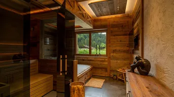 Expose Chalet in ruhiger Waldrandlage