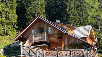Expose Skihütte am Katschberg direkt an der Piste