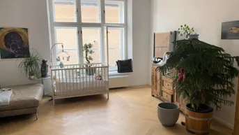 Expose Waagplatz/Judengasse: Altbau - renoviert - beste Lage!