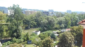 Expose ANderMUR LEND außergewöhnlich mit 30m² Terrasse sonnige 3ZI im 5./letzten OG