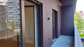 Expose Q5 am PARK 8./letztes OG großartige 2ZI mit 8m² Ost/ Balkon