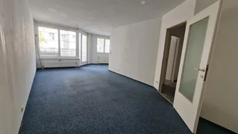 Expose TOP AUFGETEILTE 2 ZI mit LOGGIA + GUTER ANBINDUNG und Lift + EXTRAS - RENOVIERUNGSBEDÜRFTIG