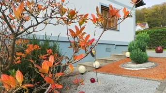 Expose Steirisches Vulkanland, Familienidylle in sonniger Lage - 2 Wohneinheiten,Garten und 3 Garagen
