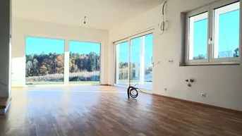 Expose SONNE-RUHE-KOMFORT stilvoll wohnen im modernen Neubau mit Terrasse, Doppelcarport