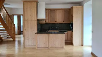 Expose Maisonette-sonnig &amp; hell, 4 ZI mit Balkon-herrliche Lage am Park, PP