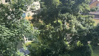 Expose 8010: Wohnen im Grünen und trotzdem zentral - Ruhelage - mit Loggia - ab 1.8.2025 - 2er WG-geeignet - fairer Mietpreis