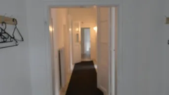 Expose Traumhaftes Wohnen/Ordination/Büro in NÖ: 260m² vollsaniertes Haus, teilmöbliert mit Garten, Balkon, Garage und Bergblick für €2200 inkl. Steuer + Betriebskosten, oder das Objekt kaufen!