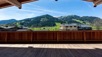 Expose Hochwertige Dachgeschosswohnung in Aurach bei Kitzbühel - Erstbezug