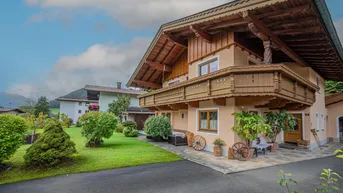 Expose Einfamilienhaus mit Kaiserblick in Kössen