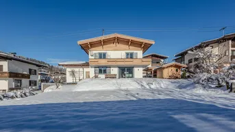 Expose Saniertes Haus mit Bergblick in Hochfilzen