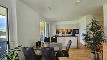 Expose Hochwertige 3-Zimmer-Wohnung mit großem Balkon in Walchsee zu vermieten