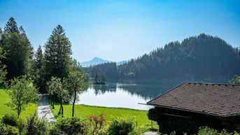 Expose Obergeschoss-Wohnung mit traumhaftem Berg- und Seeblick