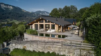 Expose Design Chalet mit Pool und Kaiserblick