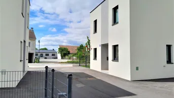 Expose Familienhaus mit Garten und 2 PKW Stellplätzen in Biedermannsdorf zu Mieten!