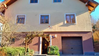 Expose Familienidyll in Klosterneuburg: 8 Zimmer, Garten, 2 Terrassen - Jetzt Traumhaus sichern!