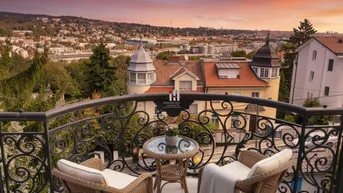 Expose Neuwertiges Zweifamilienhaus in 1130 Wien – Ihre Traumvilla in Hietzinger Toplage mit Garten