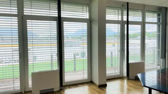 Expose 701 m² - Büroetage mit Sonnenterrasse - Autobahnauffahrt Salzburg Flughafen