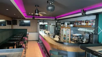 Expose Bar/Café - Autobahnauffahrt Salzburg Nord