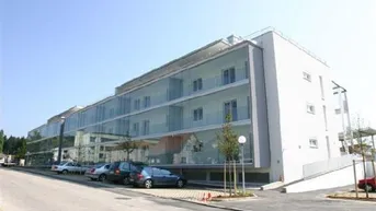 Expose Renovierungsbedürftige Traumwohnung mit Loggia und Stellplatz in Luftenberg - Jetzt für nur 735,76 €/Monat mieten!