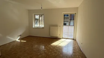 Expose Gemütliche 2-Zimmer-Wohnung mit Balkon in Hofkirchen