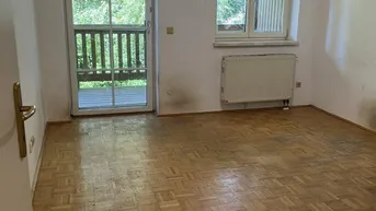 Expose Gemütliche 3-Zimmer-Wohnung mit Balkon in Hofkirchen