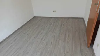 Expose Singlewohnung im Wehrgraben für Bastler