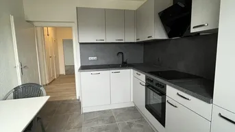 Expose Helle 3 -Zimmer-Wohnung mit verglaster Loggia in Linz