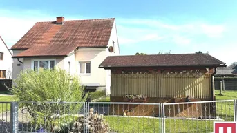 Expose Ein Haus wie gemalt – mit Gartenparadies und viel Charme!