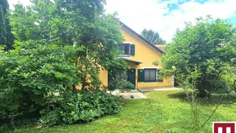Expose Gemütliches Bauernhaus mit viel Fläche und angrenzendem Baugrundstück