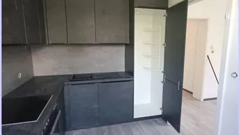 Expose 60m2 Wohnung in Graz, saniert! 1Wohnzimmer, 1 Schlafzimmer, Loggia, Küche, plus Tiefgaragenplatz.