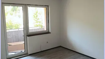 Expose Erstbezug nach Sanierung saniert! 60m2, Graz, neue Küche, 1WZ, 1 Schlafzimmer, Loggia, TG Platz.