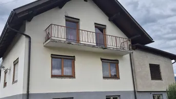 Expose geräumiges Wohnhaus in Feldkirchen am Stadtrand
