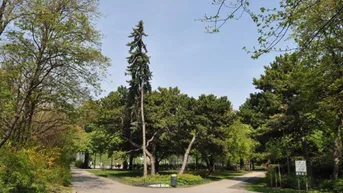 Expose 2-ZIMMER-WOHNUNG *AM WALDMÜLLERPARK*