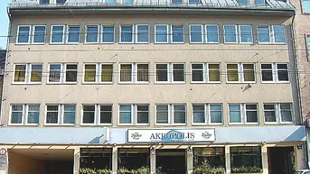 Expose GARAGENPLÄTZE IN SPITZNÄHE WIEDER VERFÜGBAR!!!