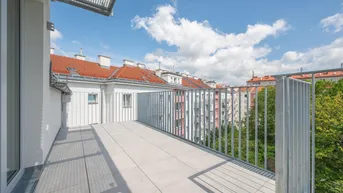 Expose TRAUMHAFTE DACHGESCHOSSWOHNUNG *INKL. EINBAUKÜCHE*